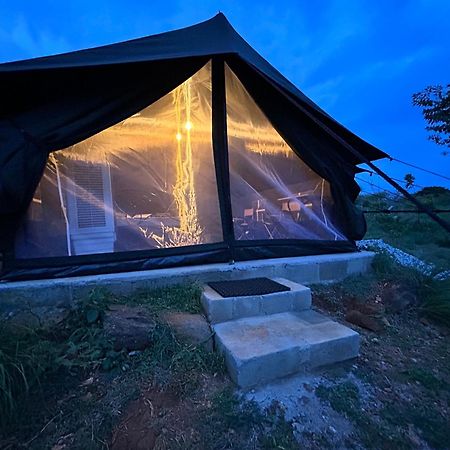 Hotel Wilderness Jungle Camp à Malavalli Extérieur photo