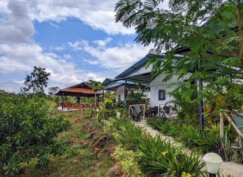Hotel Wilderness Jungle Camp à Malavalli Extérieur photo